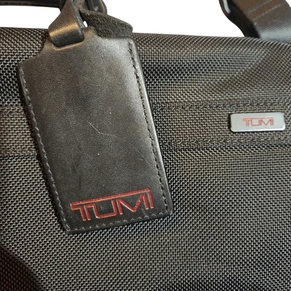 Tumi Black Laptop Briefcase Messenger Bag Men